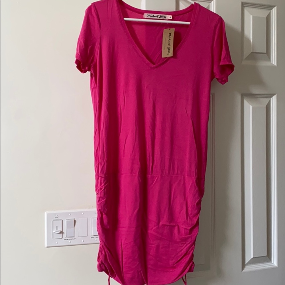 NWT Michael stars short sleeve v neck dress